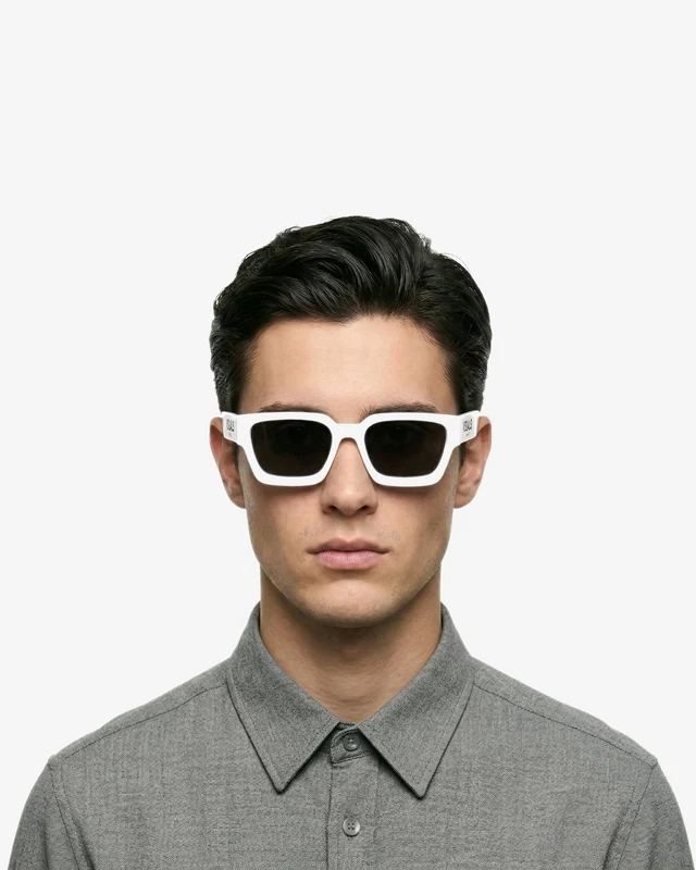 Blanc Gothique Sunglasses in Optic White alternate view