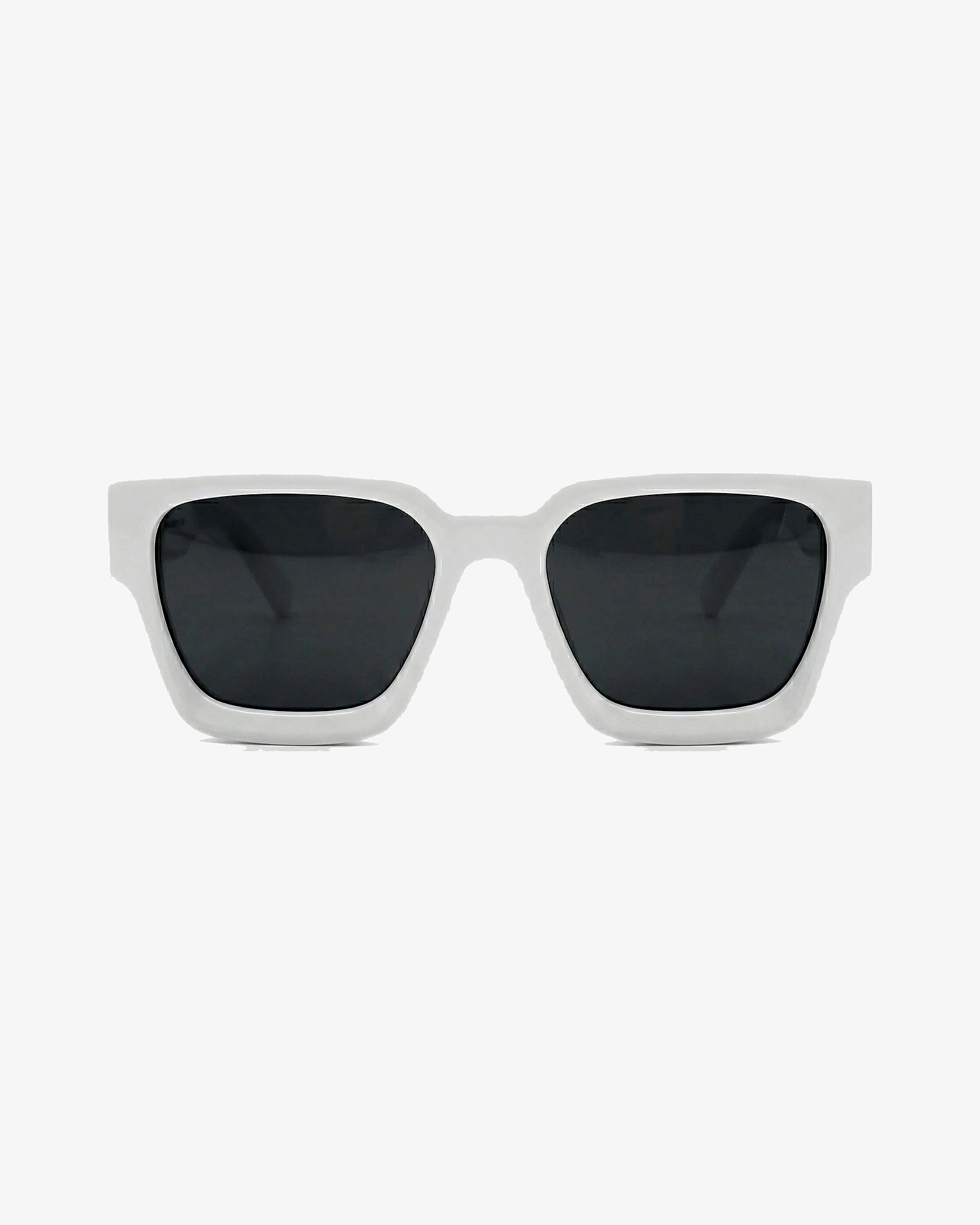 Blanc Gothique Sunglasses in Optic White