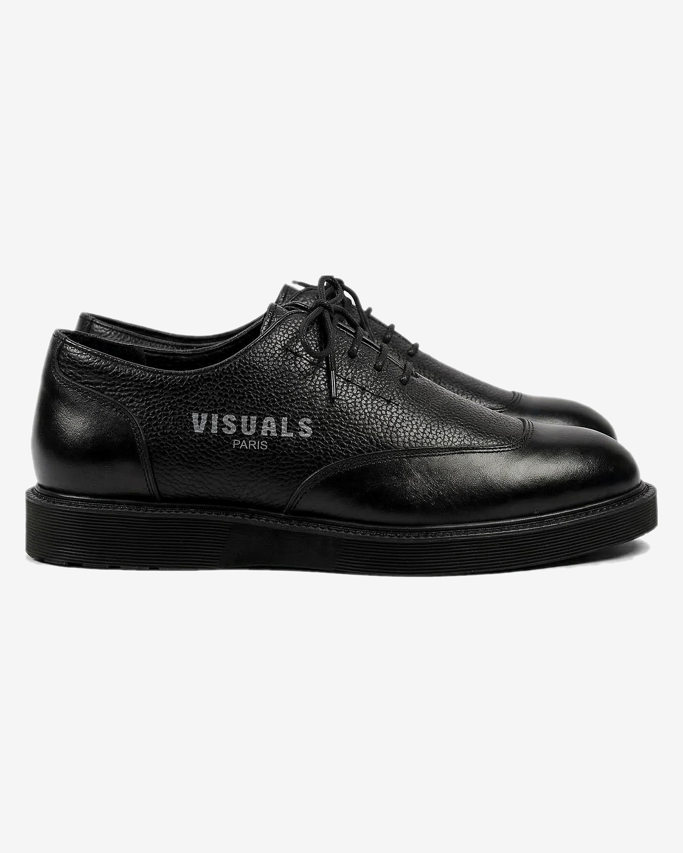 Classic Derby in Noir Pebbled