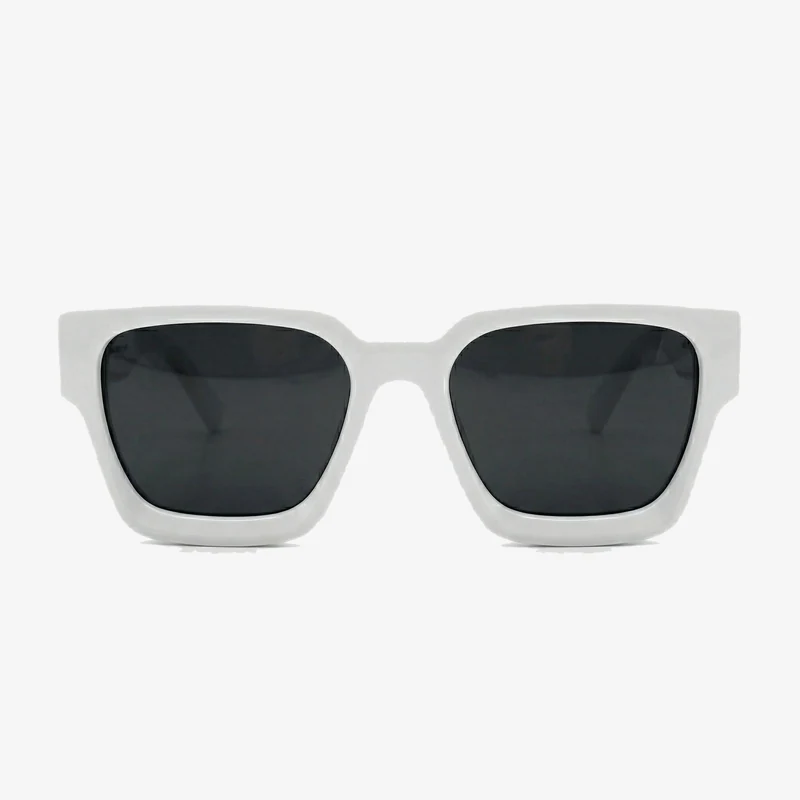 Blanc Gothique Sunglasses in Optic White