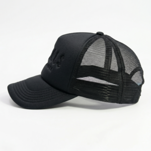 VISUALS PARIS — Noir Trucker Cap